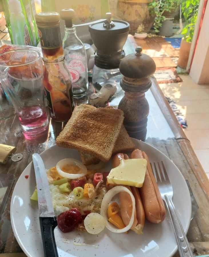 Srikrung Guesthouse Phranakhonszi Ajutthaja Kültér fotó