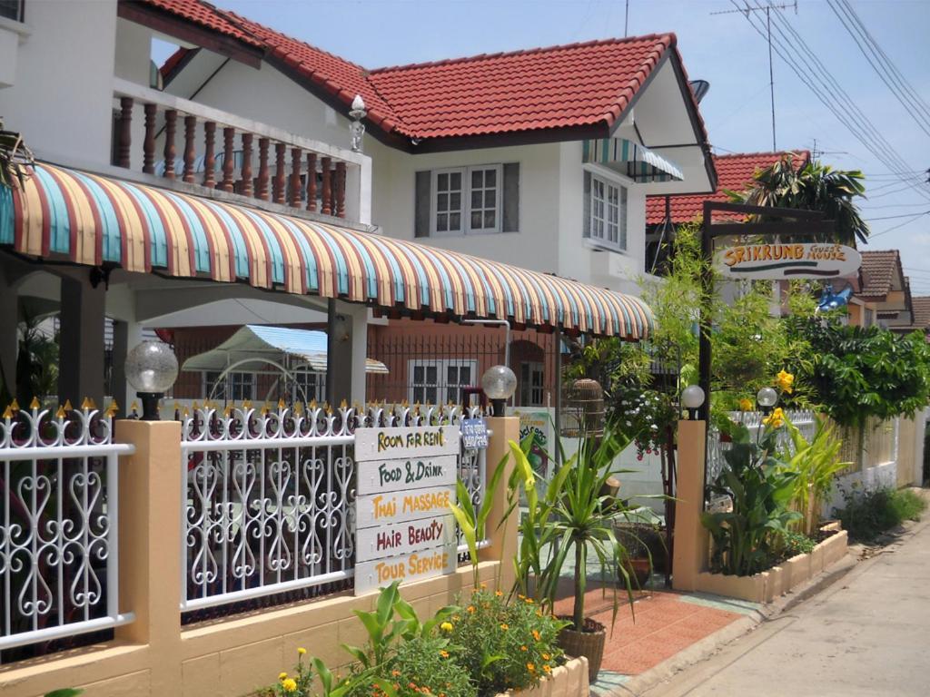 Srikrung Guesthouse Phranakhonszi Ajutthaja Kültér fotó