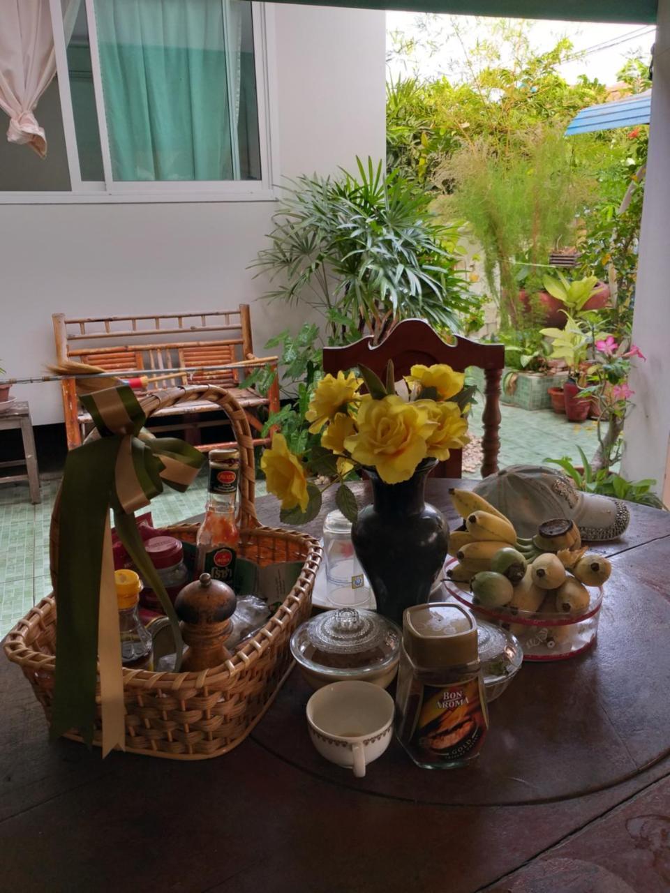 Srikrung Guesthouse Phranakhonszi Ajutthaja Kültér fotó